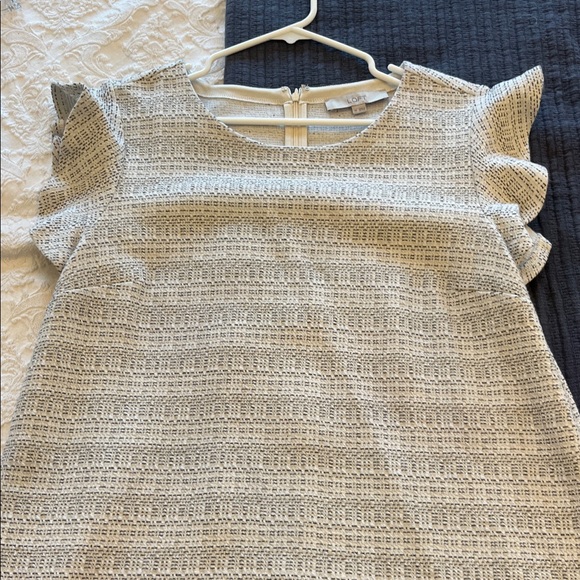 LOFT Dresses & Skirts - LOFT Cream Textured Mini Dress excellent condition size 14. Ruffle sleeves